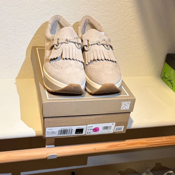 Dolce Vita Shoes - Dolce Vita Taupe Suede Platform Sneakers